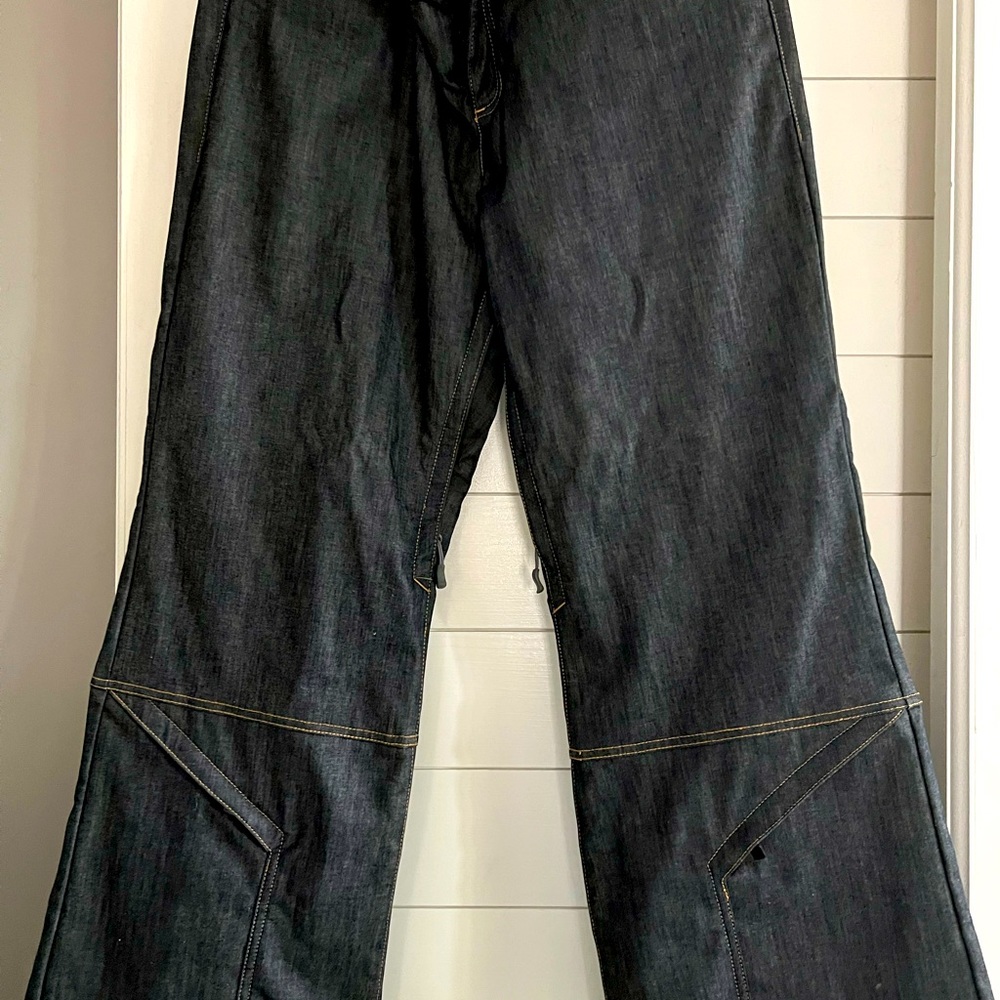 Athleta Ski/snowboard pants.